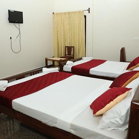 Hotel D'Europe Pondicherry Exterior photo