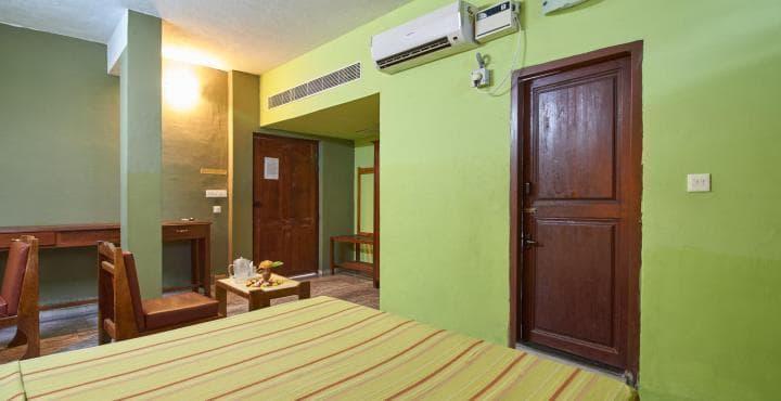 Hotel D'Europe Pondicherry Exterior photo